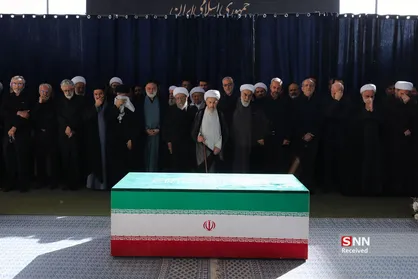آیت الله سبحانی: آیت الله خامنه&zwnj;ای با خون خود درخت انقلاب را سیراب کرد + فیلم