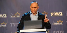 ترامپ بهترین دوست تل‌آویو است که با ایران در حال مبارزه است