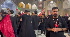 خبرنگار SNNTV از حال وهوای حرم مطهر حضرت معصومه (س) ساعاتی پیش از مراسم اقامه نماز بر پیکر مطهر رهبر شهید انقلاب می‌گوید + فیلم