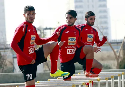 هافبک پرسپولیس تصادف کرد