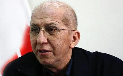 نوباوه: ۱۲ سال نماینده هستم و به فکر بزرگترین حفره امنیتی کشور نبودم / ۲۴ سازمان مسئول زبان و ادب فارسی تا حالا اقدام خاصی نکرده&zwnj;اند