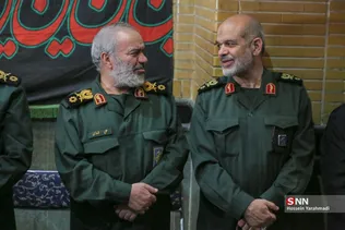 خن