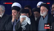 حضور فرزندان رهبرشهید انقلاب در مصلی تهران+ فیلم