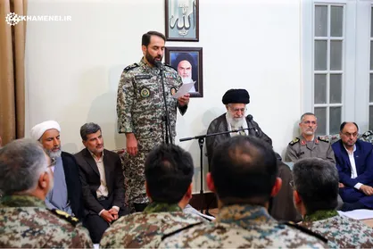 فرماندهان قرارگاه پدافند هوایی با رهبر انقلاب دیدار کردند