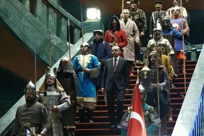 اردوغان به دنبال جنگ نظامی با ایران است؟ / تله نوصفوی&zwnj;گری مقابل نوعثمانی&zwnj;گری!