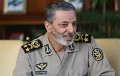توضیحات فرمانده کل ارتش درباره انهدام پهپاد متجاوز