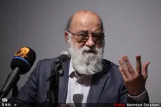 دانشجویان در خفقان‌ترین حالت هم مراسم ۱۶ آذر را برگزار می‌کردند/ برخی‌ که از دیوار سفارت آمریکا بالا رفتند امروز می‌گویند شراب را آزاد بگذارید تا مردم شراب مسموم نخورند!