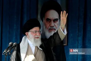 حضرت آیت الله خامنه ای رهبر معظم انقلاب اسلامی