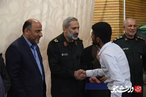 ۱۹ باب منزل مسکونی به مردم مناطق محروم جزیره هرمز تحویل شد