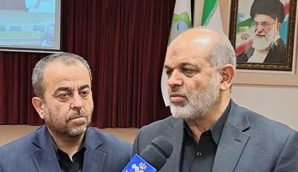 اطفای حریق منطقه ویژه اقتصادی بیرجند همچنان ادامه دارد