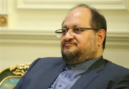 اطلاعیه وزارت صنعت در مورد سخنان اخیر محمد شریعتمداری
