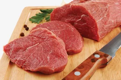فروش گوشت مصوب ۶۰ هزار تومانی / عدم تغییر قیمت مرغ و گوشت تا ماه رمضان