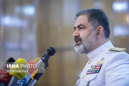 امیر دریادار ایرانی: زیردریایی&zwnj;های جدیدی در دست ساخت داریم