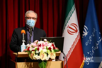 وزیر بهداشت: واکسیناسیون از فردا با قدرت شروع می&zwnj;شود/ ما از تنهایی&zwnj;های مدافعان سلامت در کشور گله مند و دردمندیم