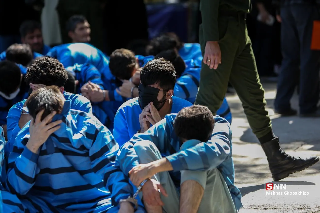 دستگیری ۳ متهم در پاتوق سارقان در تهران؛ کشف ابزار سرقت و شناسنامه مسروقه