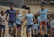 کشتی‌ گیران فرنگی ایران تست کرونا دادند