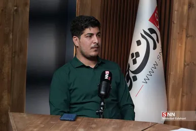 حکمتی جو: اگر ۱۰ دقیقه دیرتر به کلاس برسم صندلی سالم پیدا نمی‌کنم!+ فیلم