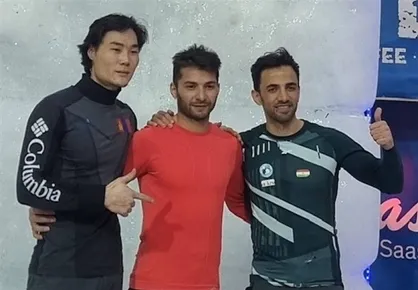 کسب دو مدال نقره و برنز یخ&zwnj;نوردان ایران در سوئیس
