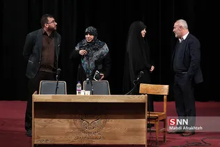 َُی