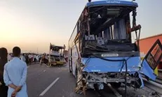 برخورد اتوبوس و پژو ٤٠٥ در قزوین برای ۱۸ مسافر حادثه آفرید
