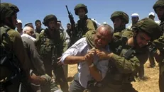 بازداشت ۹ فلسطینی در حمله صهیونیست‌ها به «العیساویه» قدس اشغالی