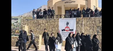 تریبون آزاد دانشجویی در دانشگاه ملایر برگزار شد + فیلم