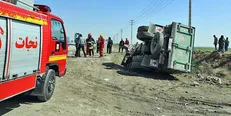 واژگونی یک دستگاه کامیون بنز در هراز