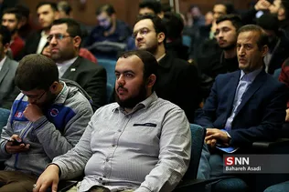 میزگرد سیاسی اجتماعی 