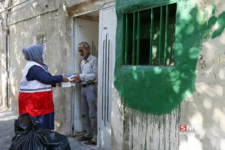 توزیع ماسک در محله هرندی