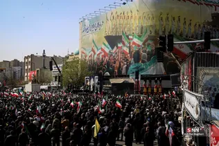 مراسم تشییع شهدای ناوگان دنا در میدان انقلاب تهران