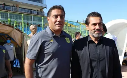 برادران پیروانی در سوگ از دست دادن مادرشان عزادار شدند
