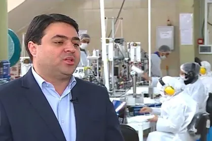 گردان: مجوز تولید اقلام بهداشتی یک روزه صادر می&zwnj;شود / واحدهای تولیدی ماسک و ضدعفونی&zwnj;کننده با تمام ظرفیت و سه شیفت کار می&zwnj;کنند