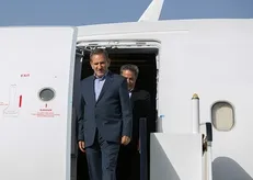 جهانگیری به جزیره کیش سفر می‌کند