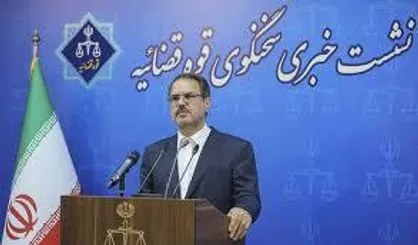 خدائیان: فائزه هاشمی تحت تعقیب قرار گرفته است / حکم بدوی مهرشاد سهیلی صادر شده است