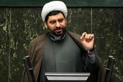 آزادی&zwnj;خواه: قوای سه&zwnj;گانه موظف به اجرای قانون شفافیت هستند