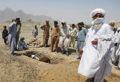&laquo;سونامی&raquo; کرونا در سیستان؛ بی توجهی مسئولان یا شهروندان؟