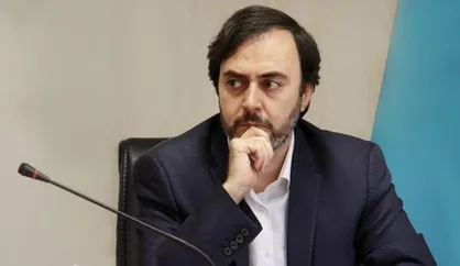 انتقاد پیرهادی از تاخیر در ایجاد صندوق توسعه محیط زیست و حمل و نقل عمومی شهر تهران