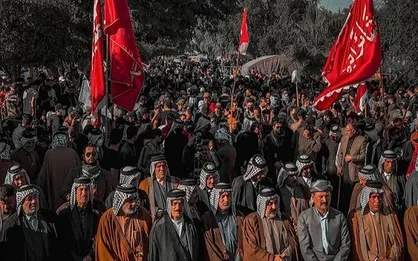 هزاران معترض به نتیجه انتخابات عراق مقابل منطقه سبز بغداد تجمع کردند