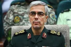 دعوت سرلشکر باقری از وزیر دفاع روسیه برای سفر به ایران