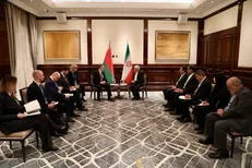 عارف: ایران برای توسعه روابط با بلاروس هیچ محدودیتی ندارد