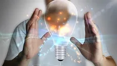 استفاده از متخصصان و کارآفرینان ایرانی خارج از کشور به توسعه علمی کمک می‌کنند