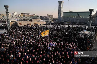 اجتماع برزگ اربعینی ها در میدان امام حسین 