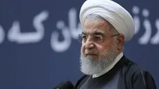 روحانی فقط می‌خواست با چشم آبی‌ها و مو بلوندها کار کند!
