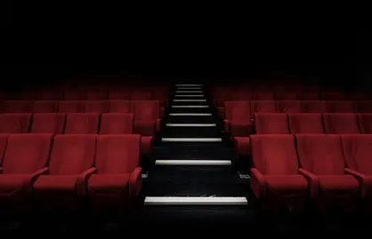 ساخت پردیس سینمایی روباز درکرمانشاه
