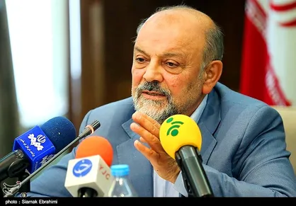 طریقت&zwnj;منفرد: ساختار بهداشت و درمان منافع پزشکان را دربرمی&zwnj;گیرد نه بیماران / اشتری: مجلس منبع تعارض منافع است