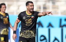 احسان حاج صفی مقابل پرسپولیس محروم نیست + سند