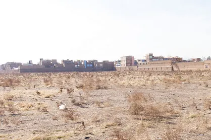 دستوری که ۵ سال است خاک می&zwnj;خورد! / وعده ۲۰۰ میلیارد تومانی دولت برای تکمیل بیمارستان ۵۴۰ تختخوابی مشهد
