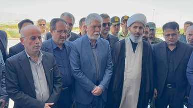 سفر وزیر ارشاد به لامرد با محور دیدار با خانواده‌های شهدای حمله تروریستی آمریکا