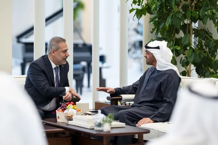 سفر وزیر خارجۀ ترکیه به امارات، یک روز بعد از نتانیاهو