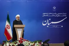 دانشجویان به جای رئیس‌جمهور جواب سوالم را دادند!/هیچ تصویری از منتقدان دولت در اینستاگرام روحانی دیده نشد